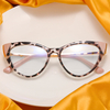 DILICN new spliced ​​two-color optical frame fashionable women's cat eye wholesale European and American best-selling models