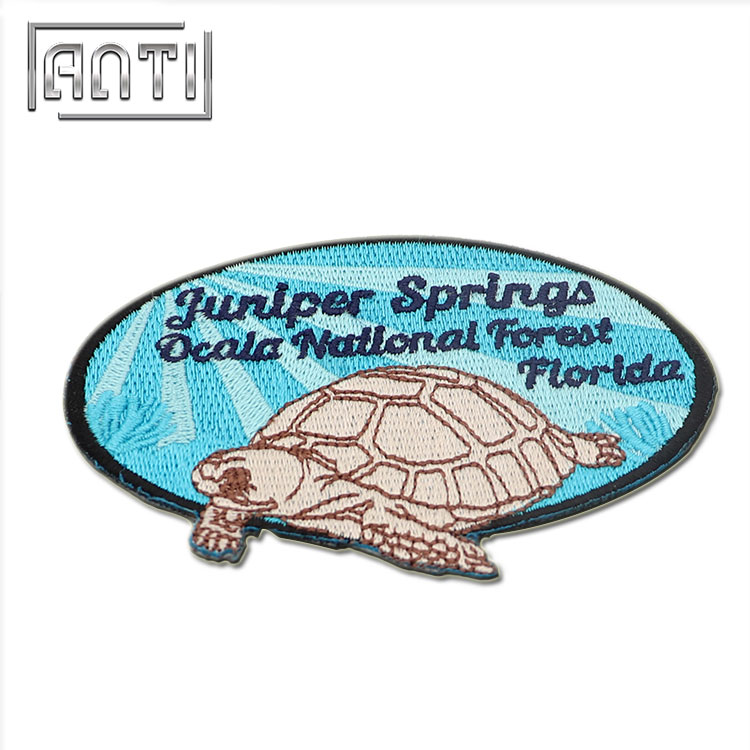 Round 100% Embroidered Patches for Coats Cartoon Turtle Embroidery Pattern