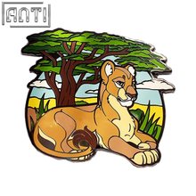 Custom Cartoon Handsome Lion Lapel Pin The Green King Of The Forest Hard Enamel Black Nickel Metal Badge For Friend Gift
