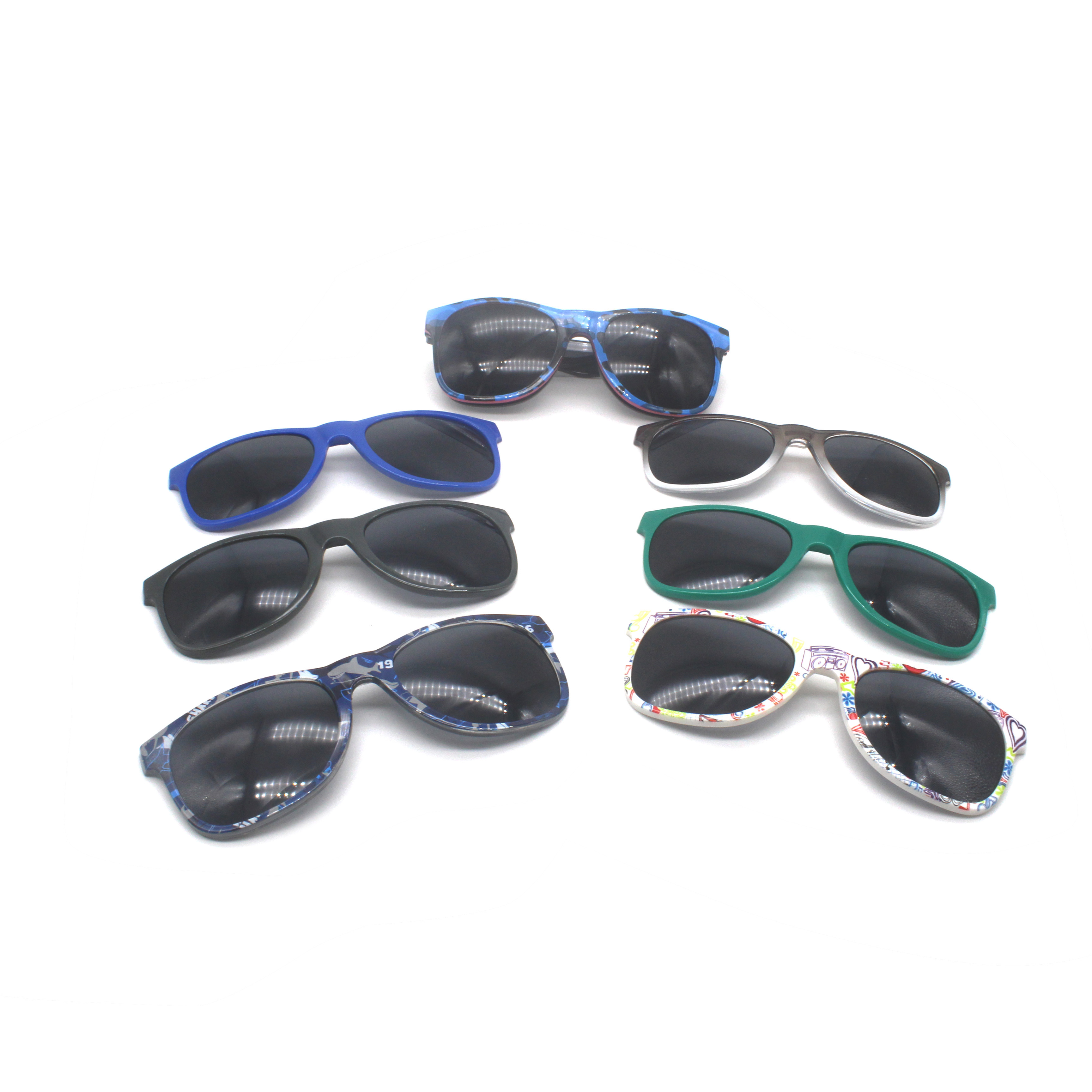 2022 Fashion Kids Creative Sun Glasses For Children Classic Sunglasses Shades Polarized Vintage Baby Eyewear Outdoor wholesale