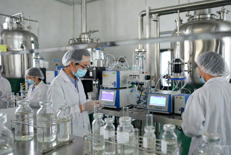 Fullerene C60 Factory Quality Lab.jpg