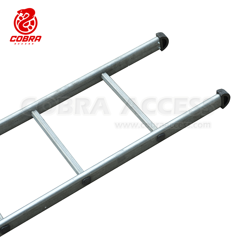 Steel Ladder – EN131