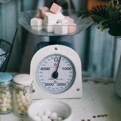 How can we use analytical balance correctly?
