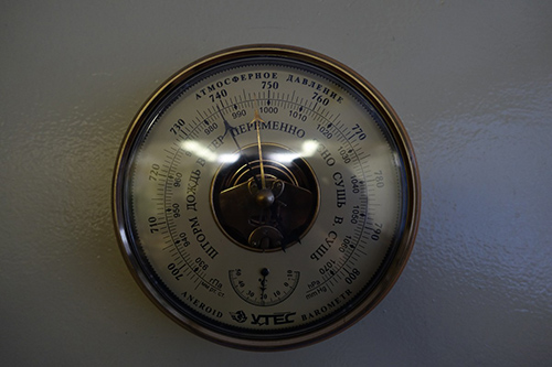 64-2 precision weighing balance