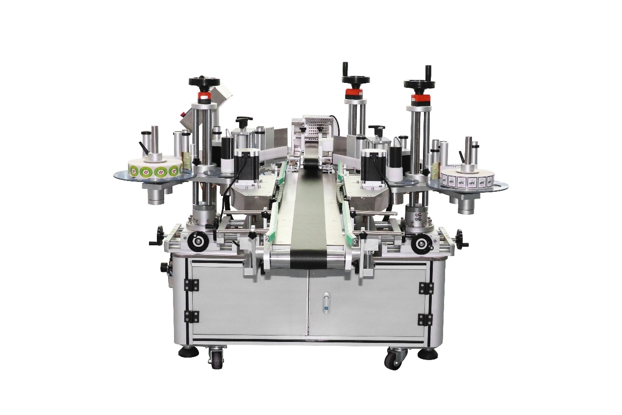 Mula sa isang Trade Show Handshake hanggang sa Custom Corner Seal Labeling Machine: Anim na Taon sa isang Israeli Distributor