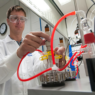 What is the Role of Weighing in the Quantification of Blood Loss?