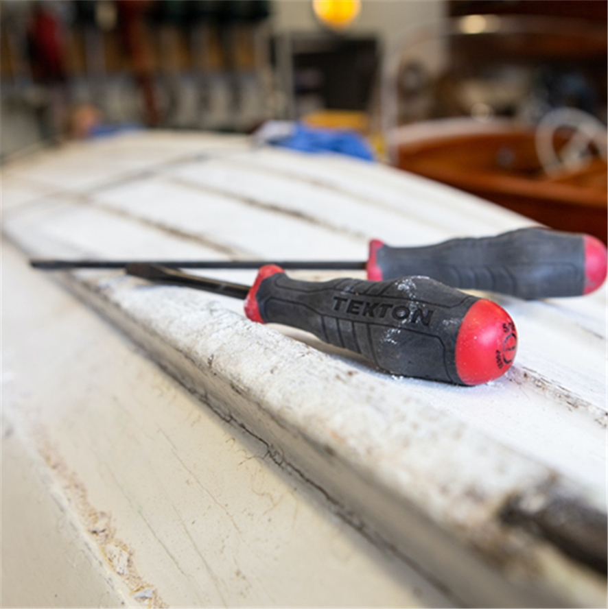 How to Remove Stripped Screws with an Impact Driver