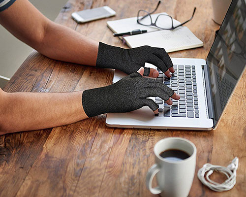 Why Arthritis Wear Gloves?