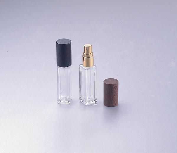 7ml Square Perfume Packaging Spray Glass Bottles with Wood Lids Wholesale