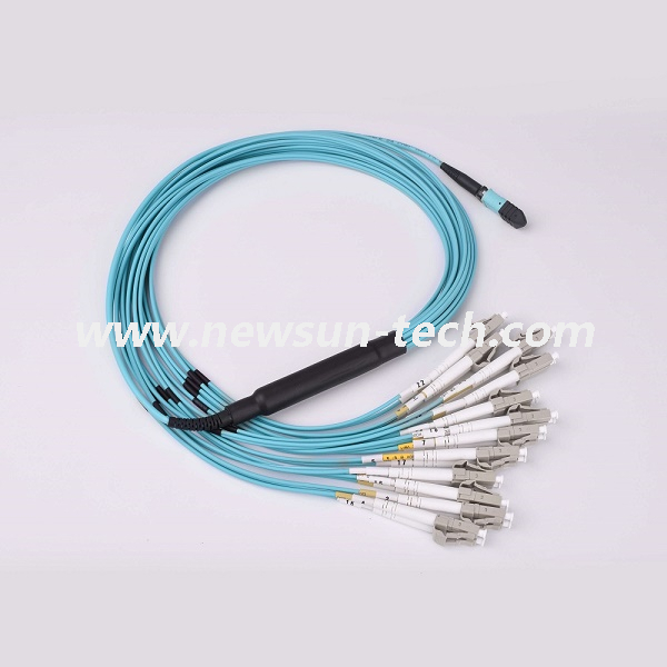 MPO/MTP Fiber Optic 4/8/12/24 Fibers Harness Fanout Breakout Cable