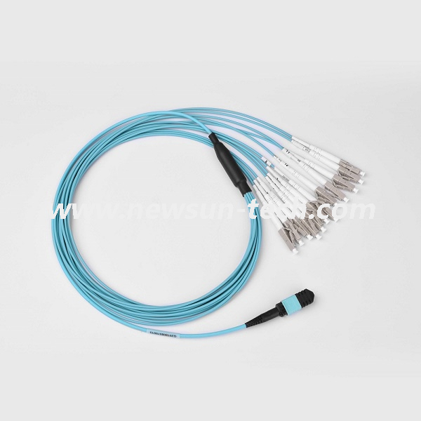 MPO/MTP Fiber Optic 4/8/12/24 Fibers Harness Fanout Breakout Cable