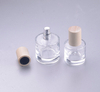 50ml clear glass bottle with wooden cap